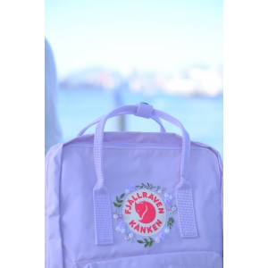 【新登場Mini Size】Fjallraven Kanken Embroidery – Rose Whisper Lavender Mini Size